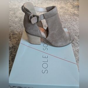 Brand New Sole Society Ferris bootie sandals